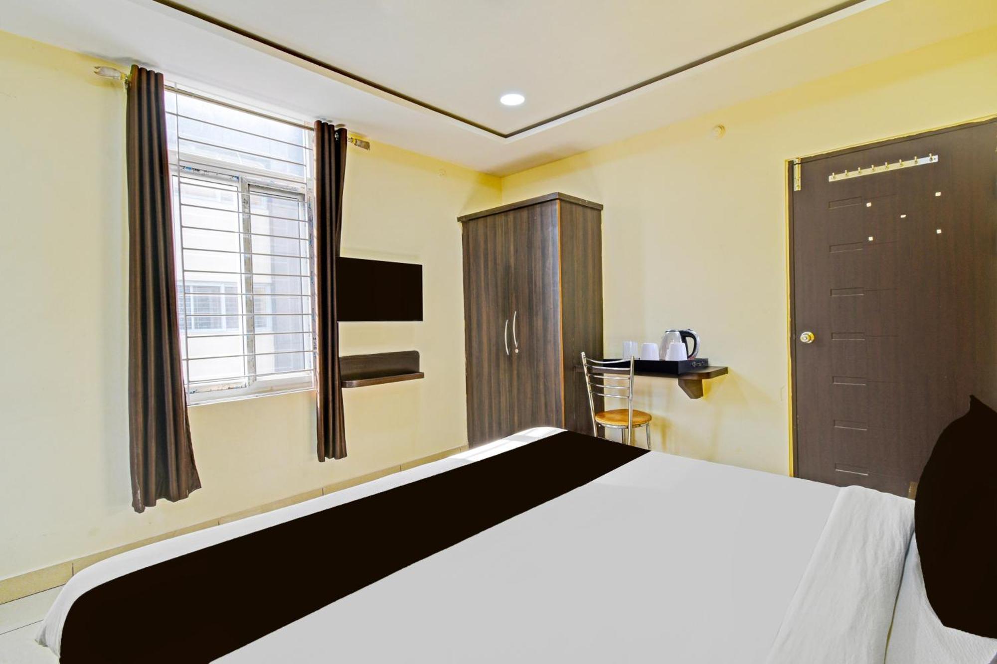 Super Hotel O Kondapur Hyderabad Formerly Dunes Inn Kondapur (Telangana) Esterno foto